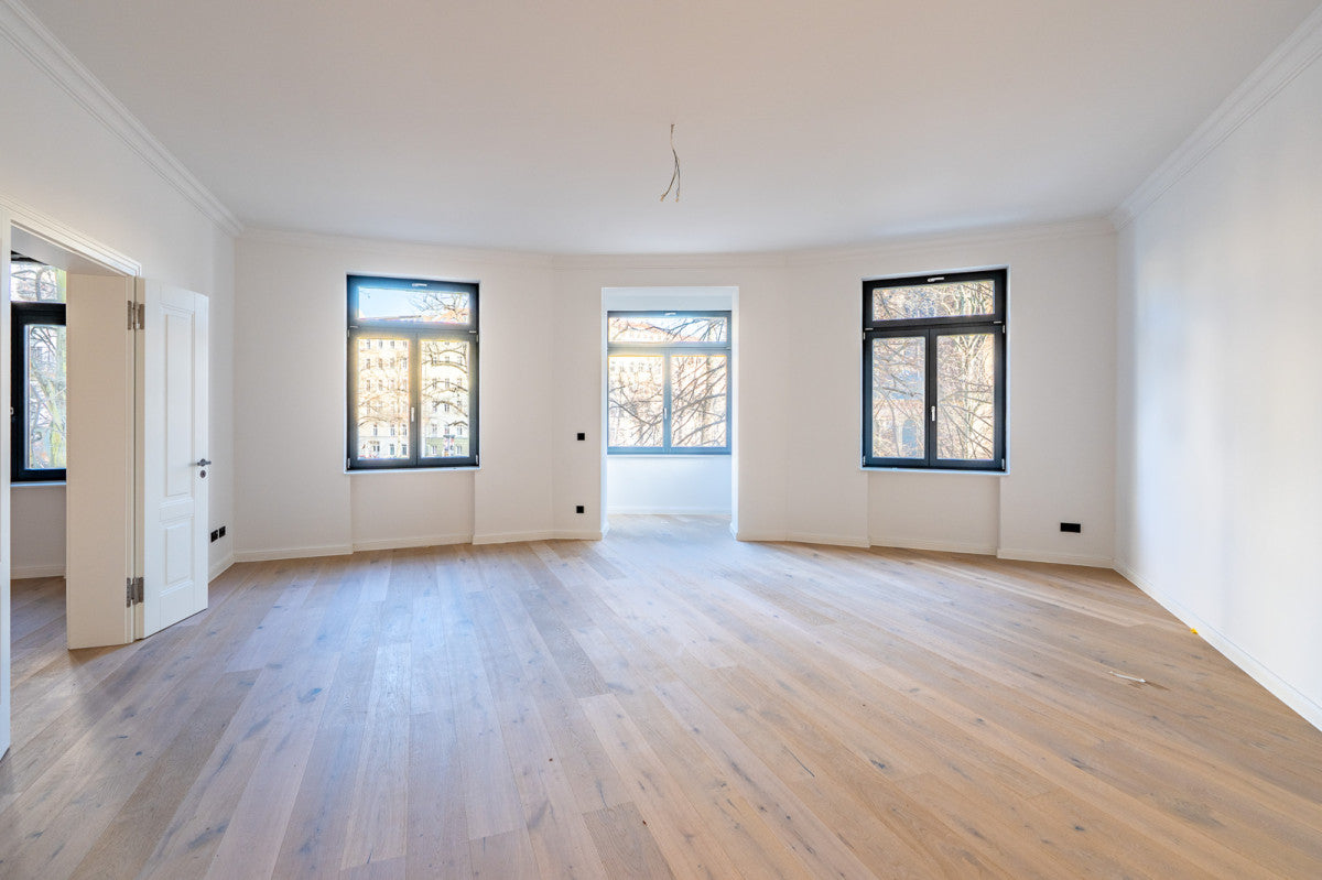 Blick auf die Zionskirche: 4 Zimmer, Balkon